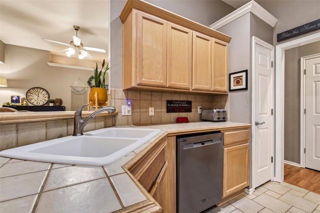17412 Zinc Drive, Edmond, OK 73012