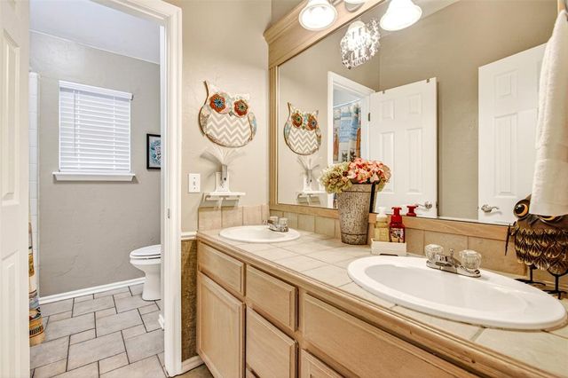 17412 Zinc Drive, Edmond, OK 73012