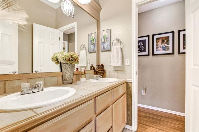 17412 Zinc Drive, Edmond, OK 73012