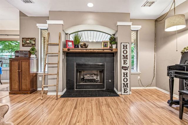 17412 Zinc Drive, Edmond, OK 73012