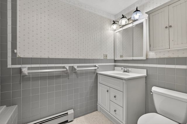 532 Hill St, Raynham, MA 02767