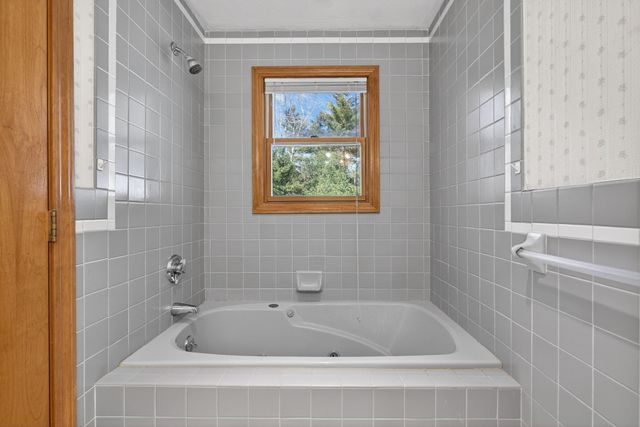 532 Hill St, Raynham, MA 02767