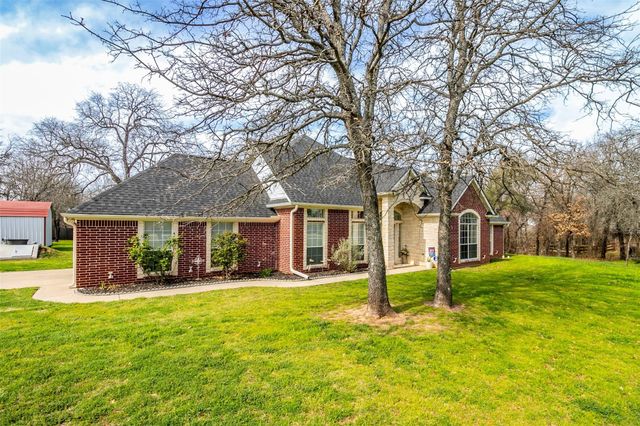 144 Howard Newby Lane, Springtown, TX 76082