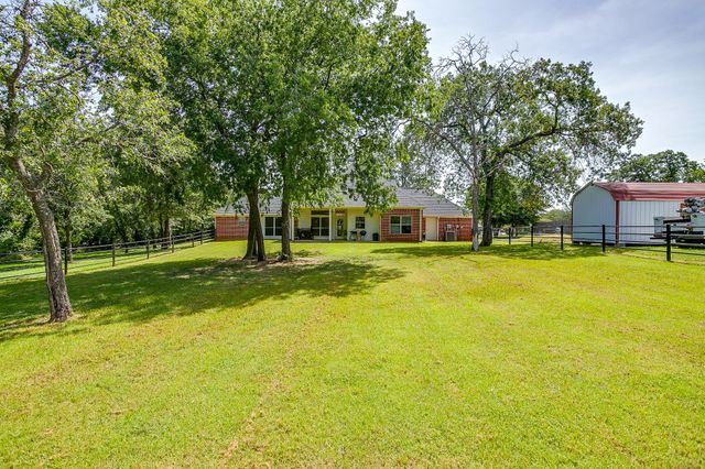 144 Howard Newby Lane, Springtown, TX 76082