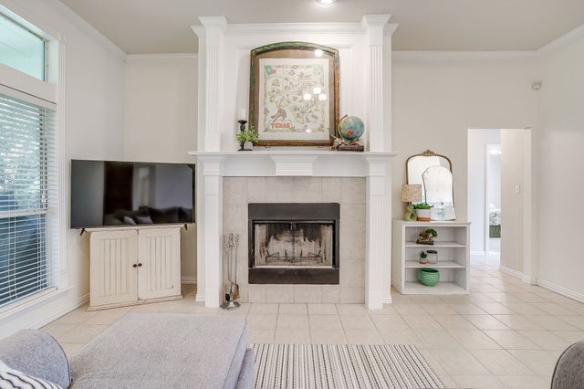 144 Howard Newby Lane, Springtown, TX 76082