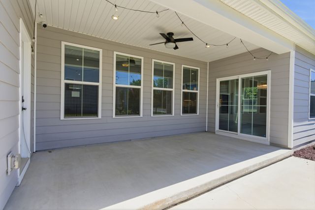 2107 Hideaway Ln, Murfreesboro, TN 37128