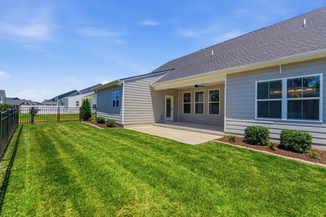 2107 Hideaway Ln, Murfreesboro, TN 37128