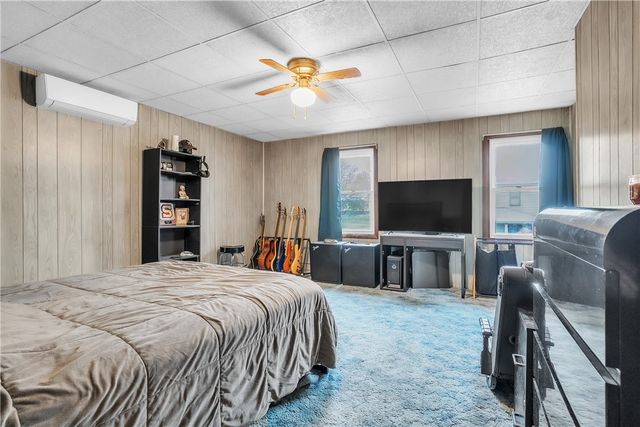 2101 Walnut Dr, Derry Twp, PA 15650