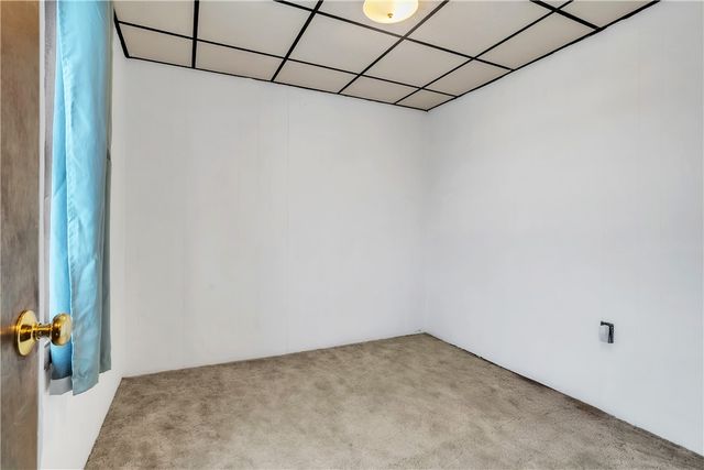 2101 Walnut Dr, Derry Twp, PA 15650