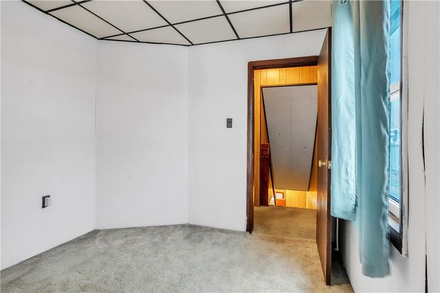 2101 Walnut Dr, Derry Twp, PA 15650