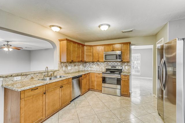 14022 Crestbourne Court, Houston, TX 77014