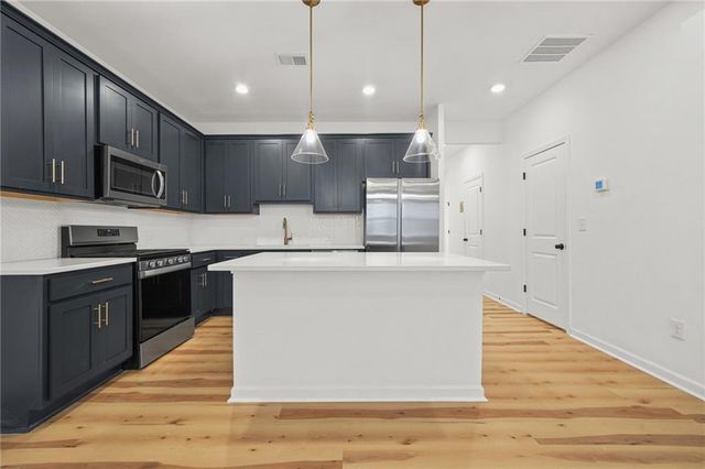 1645 Winpost NW Lane, Atlanta, GA 30318