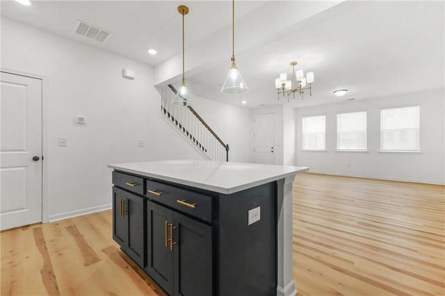 1645 Winpost NW Lane, Atlanta, GA 30318