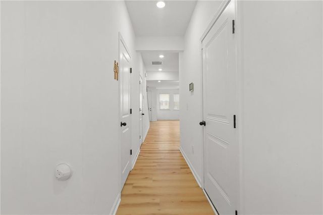 1645 Winpost NW Lane, Atlanta, GA 30318