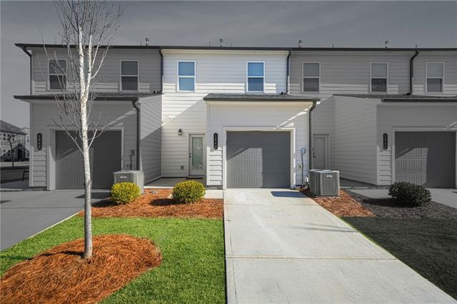 1645 Winpost NW Lane, Atlanta, GA 30318