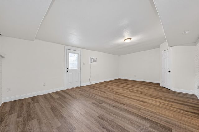 7718 Morley Street, Houston, TX 77061