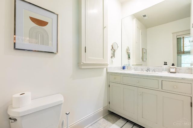 4061 Beechwood Avenue, Cincinnati, OH 45229