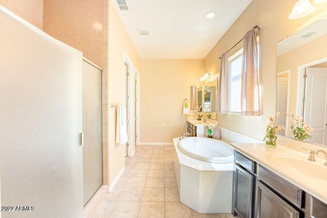 5434 S Forest Avenue, Gilbert, AZ 85298