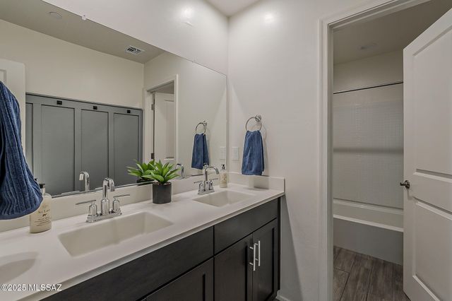 12726 N Gibbs Avenue, Marana, AZ 85653