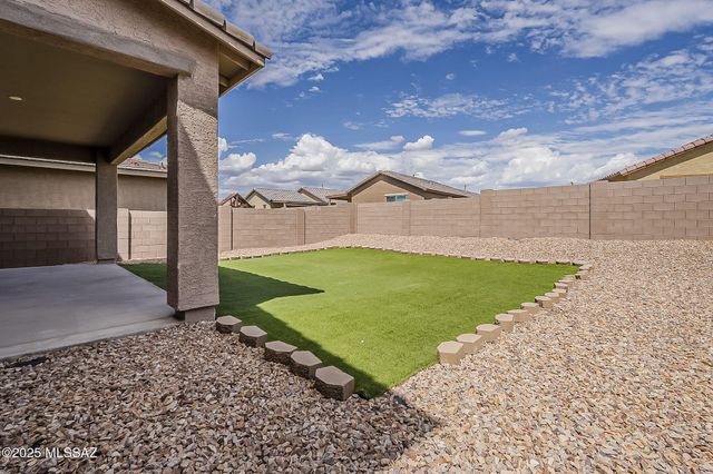 12726 N Gibbs Avenue, Marana, AZ 85653