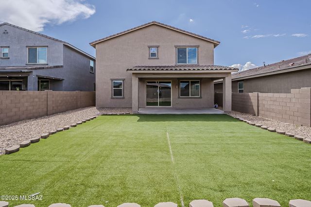 12726 N Gibbs Avenue, Marana, AZ 85653