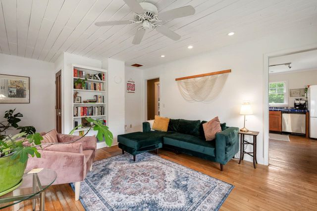 176 Brown's Court, Richmond, VT 05477