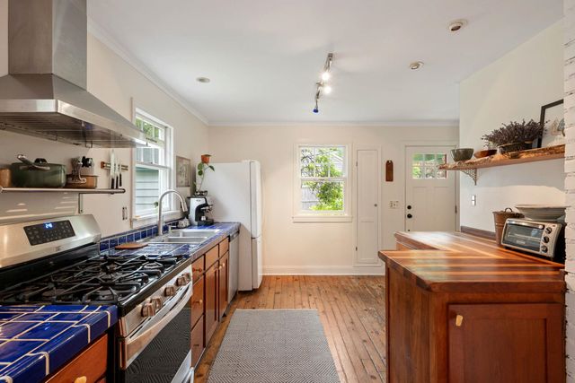 176 Brown's Court, Richmond, VT 05477