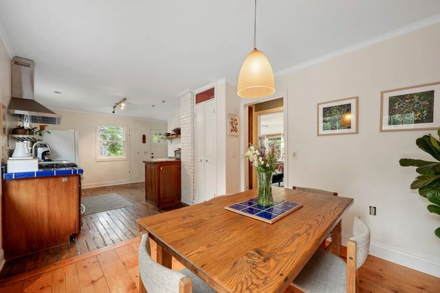 176 Brown's Court, Richmond, VT 05477