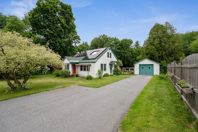 176 Brown's Court, Richmond, VT 05477