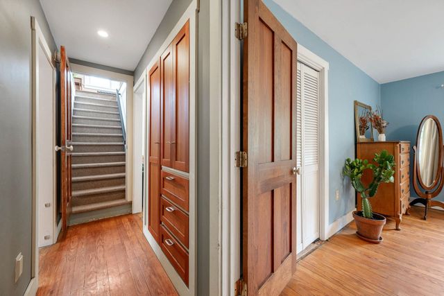 176 Brown's Court, Richmond, VT 05477