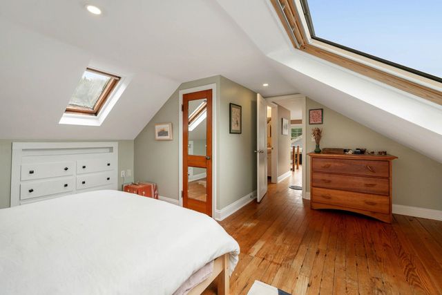 176 Brown's Court, Richmond, VT 05477
