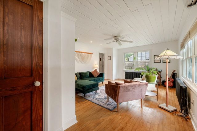 176 Brown's Court, Richmond, VT 05477