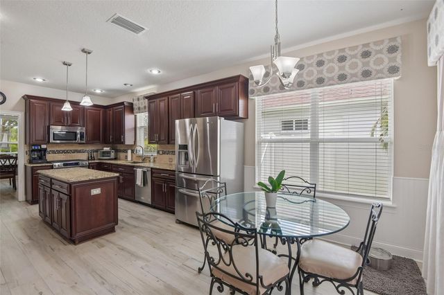 18116 SUGAR BROOKE DRIVE, Tampa, FL 33647