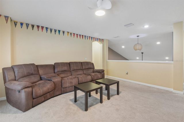 18116 SUGAR BROOKE DRIVE, Tampa, FL 33647