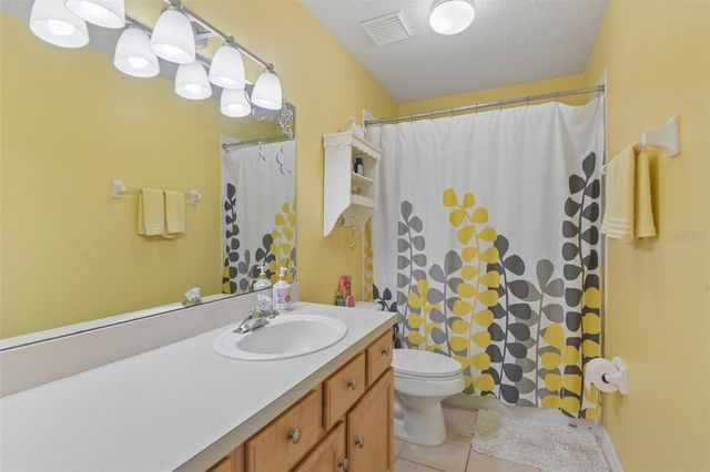 18116 SUGAR BROOKE DRIVE, Tampa, FL 33647