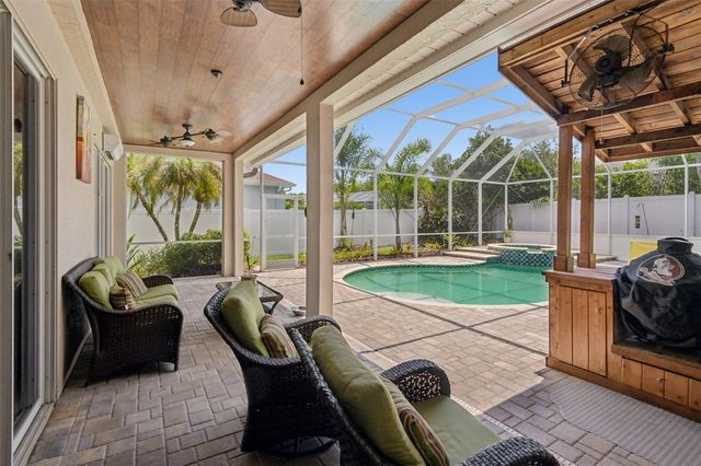18116 SUGAR BROOKE DRIVE, Tampa, FL 33647