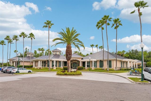 18116 SUGAR BROOKE DRIVE, Tampa, FL 33647