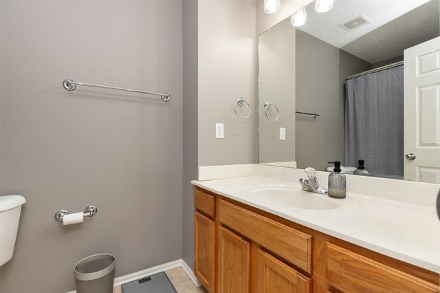 5740 NW 92nd Court, Johnston, IA 50131