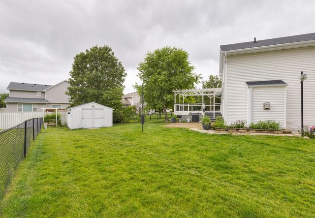 5740 NW 92nd Court, Johnston, IA 50131