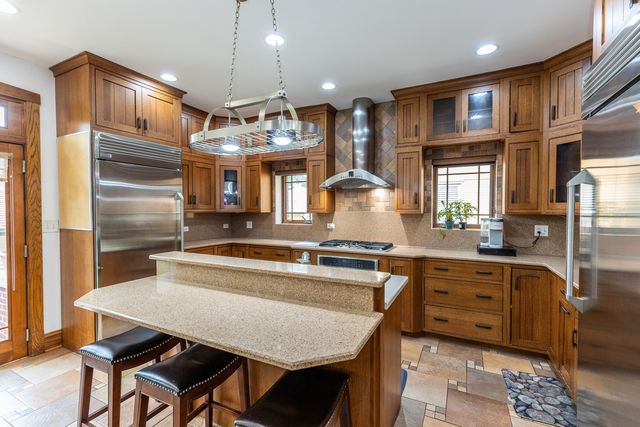 4136 N Lavergne Avenue, Chicago, IL 60641