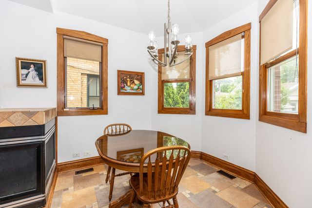 4136 N Lavergne Avenue, Chicago, IL 60641