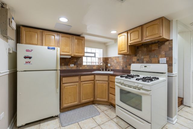 4136 N Lavergne Avenue, Chicago, IL 60641