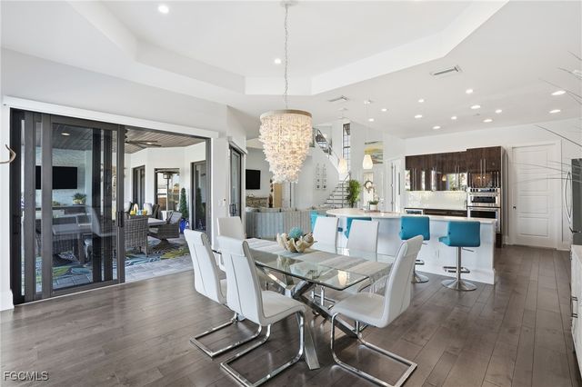 427 Willet AVE, Naples, FL 34108