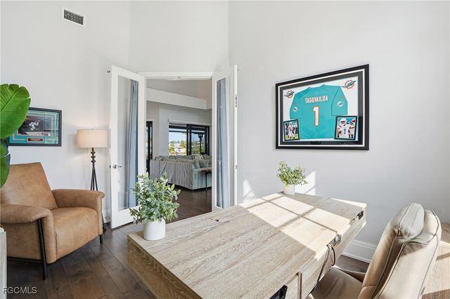 427 Willet AVE, Naples, FL 34108