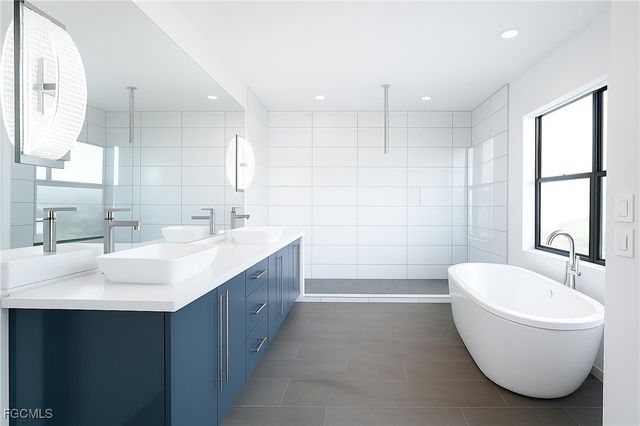 427 Willet AVE, Naples, FL 34108