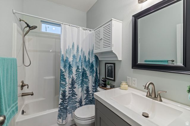 847 S 300 E, Monroe, UT 84754