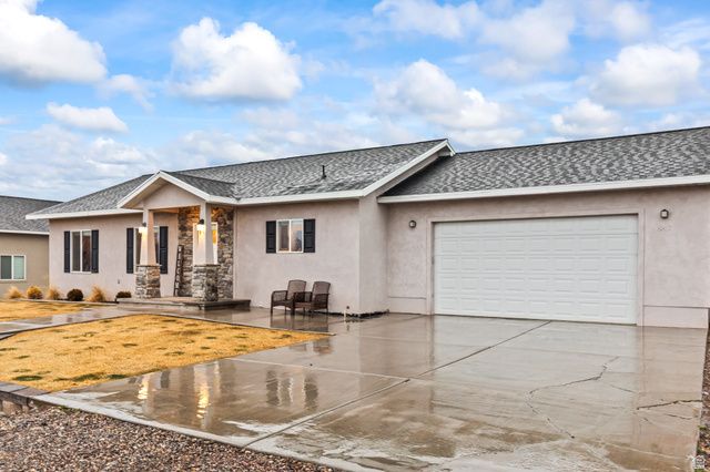 847 S 300 E, Monroe, UT 84754