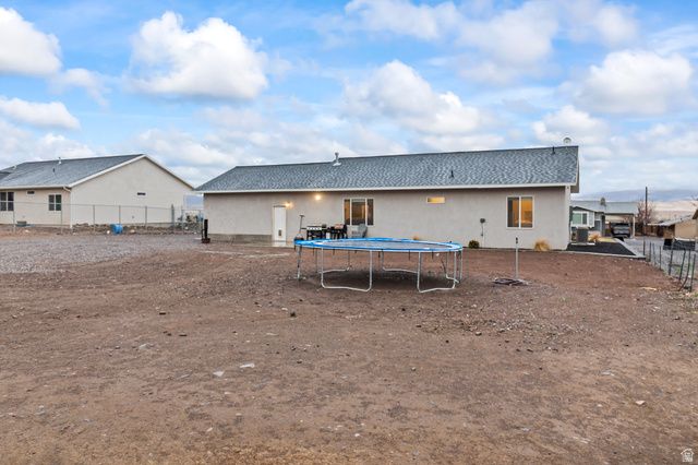 847 S 300 E, Monroe, UT 84754