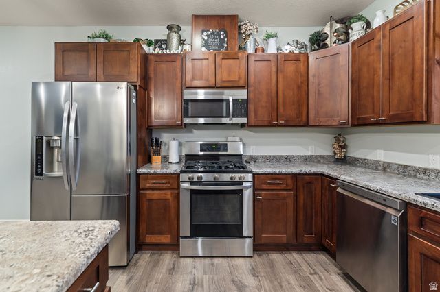 847 S 300 E, Monroe, UT 84754