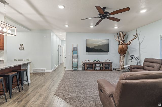 847 S 300 E, Monroe, UT 84754